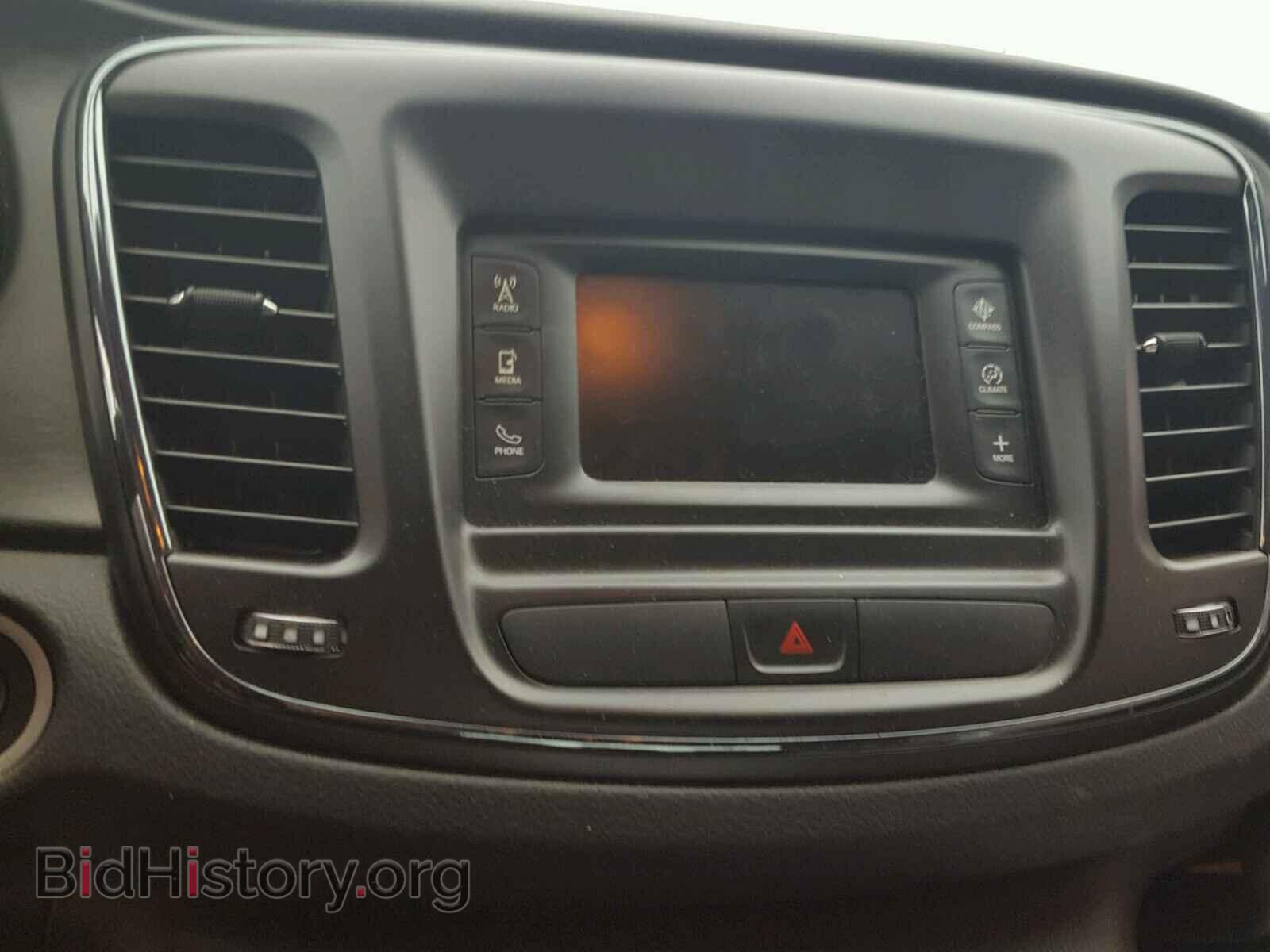 2015 CHRYSLER 200 - VIN: 1C3CCCBB2FN736930 - Photo 9