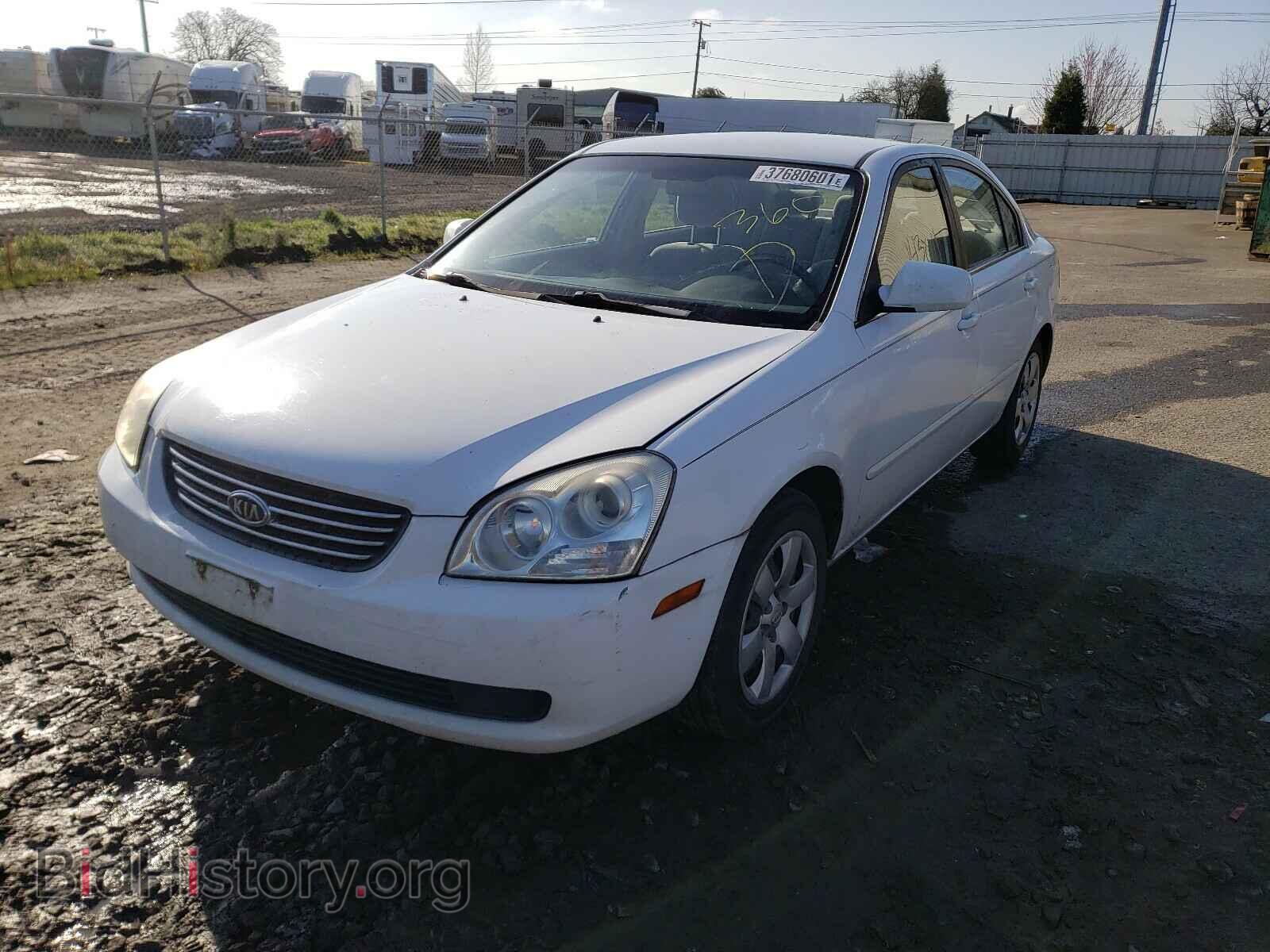 2008 KIA OPTIMA - VIN: KNAGE123785202679 - Фото 2