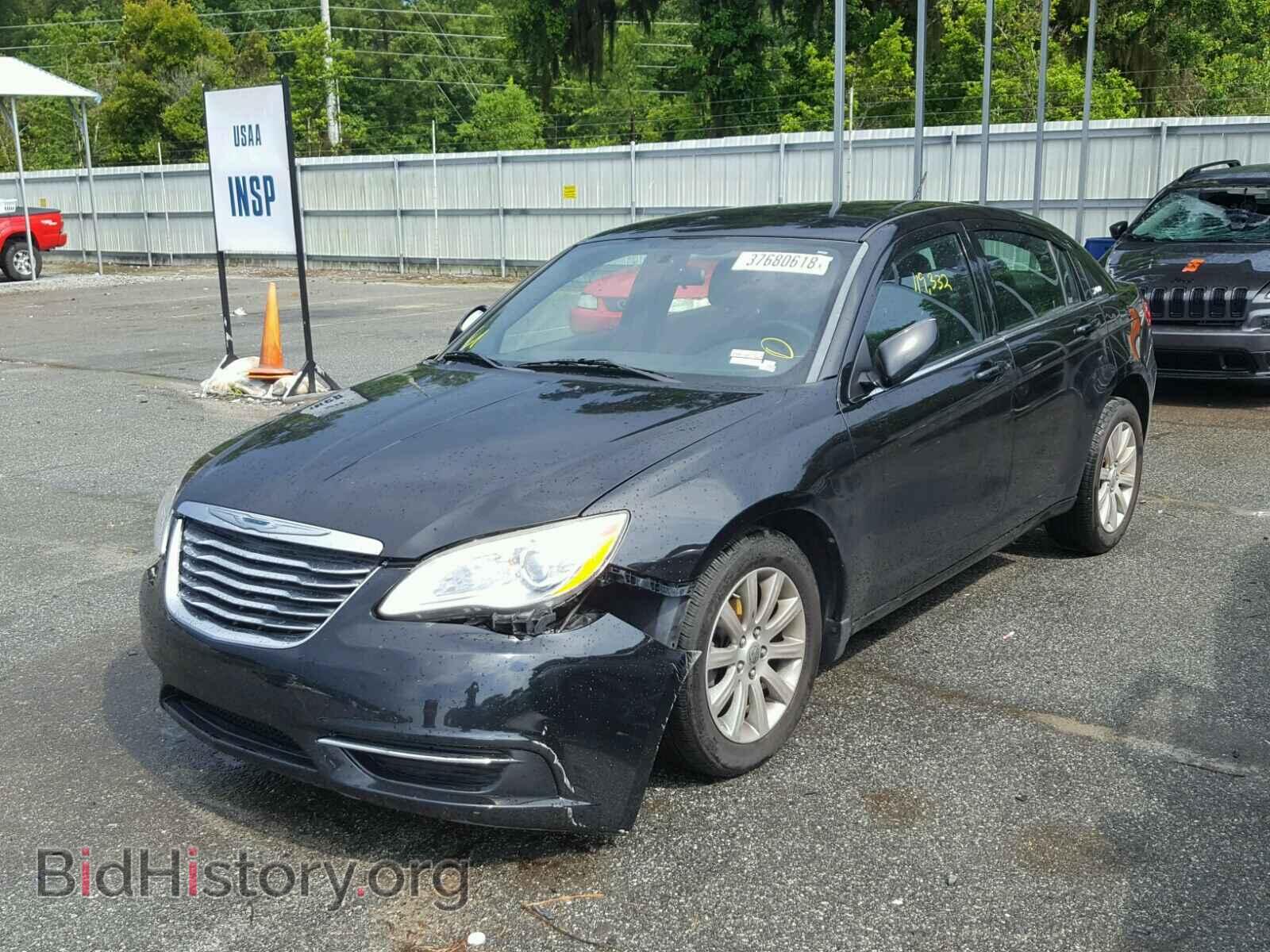2012 CHRYSLER 200 - VIN: 1C3CCBBB0CN189565 - Фото 2
