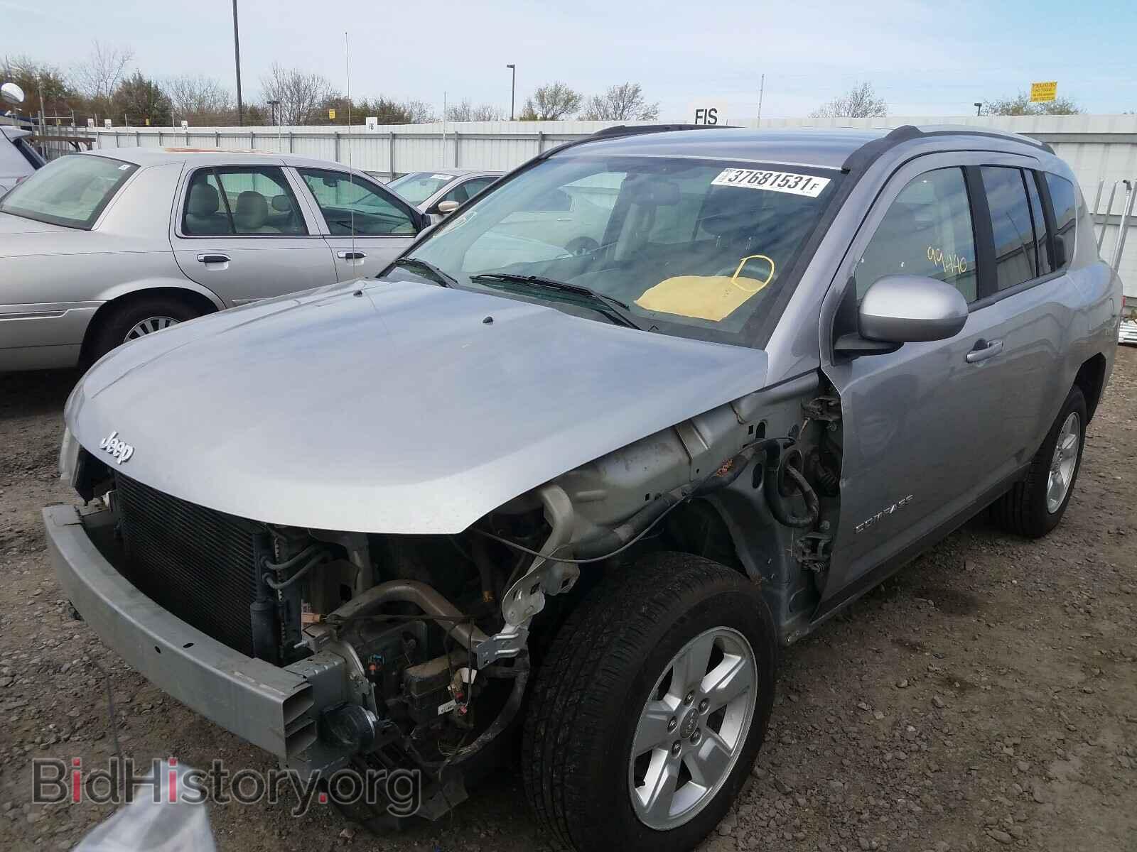 2016 JEEP COMPASS - VIN: 1C4NJCEAXGD742320 - Фото 2