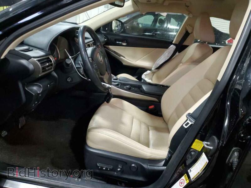 2014 Lexus IS (VIN JTHCF1D27E5000583) — photo 7 of 12
