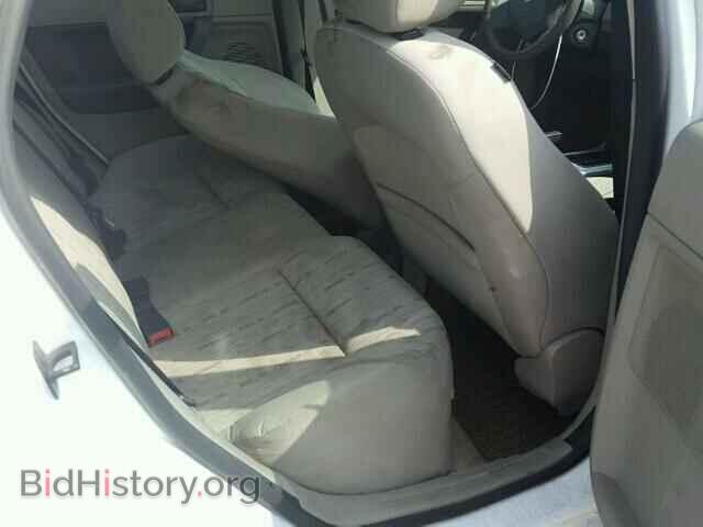 2008 FORD FOCUS - VIN: 1FAHP35N08W147860 - Фото 6