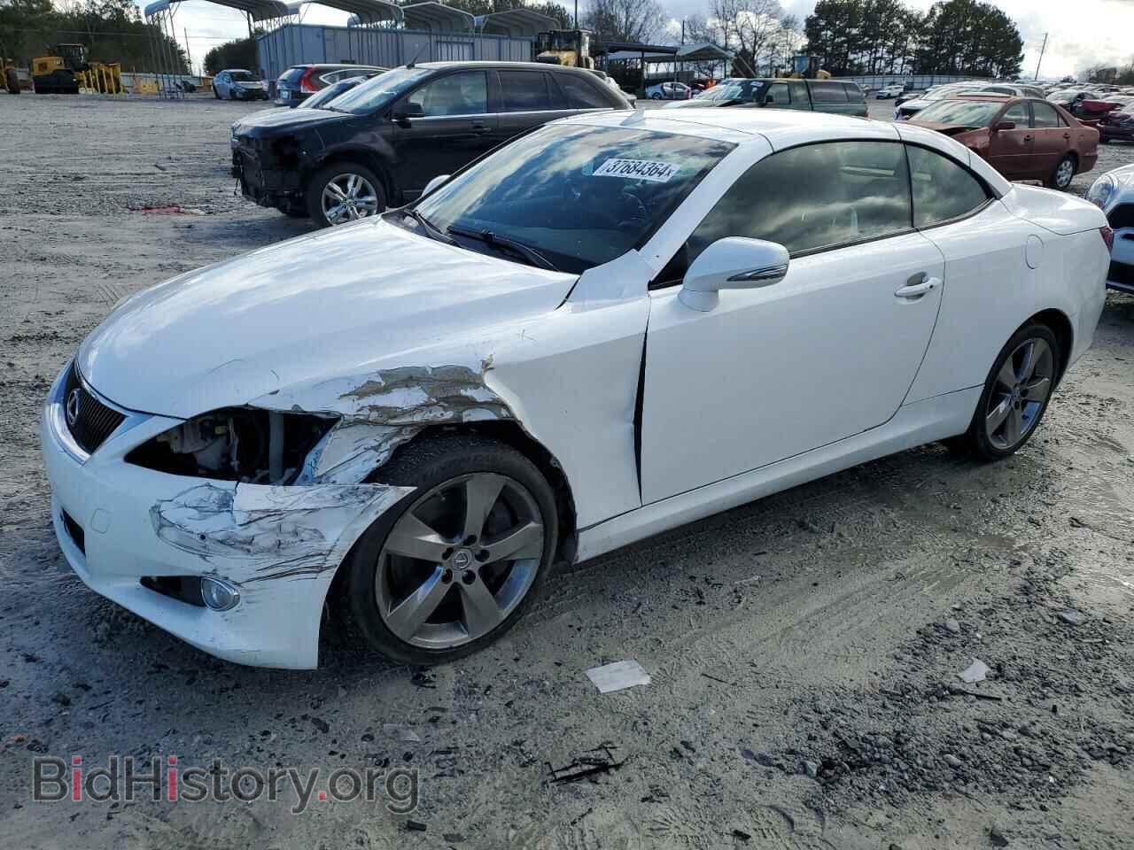 Photo JTHFE2C26B2506426 - LEXUS IS 2011