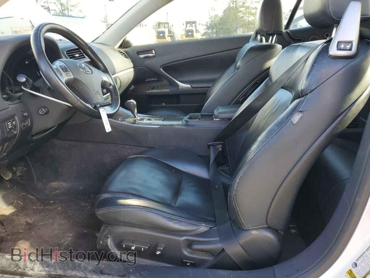 2011 LEXUS IS - VIN: JTHFE2C26B2506426 - Photo 7