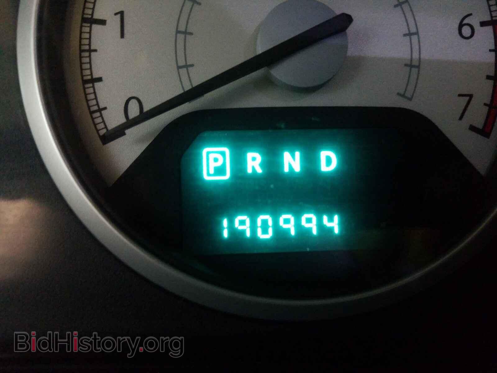 2010 CHRYSLER TOWN & COU - VIN: 2A4RR5D13AR130286 - Фото 8