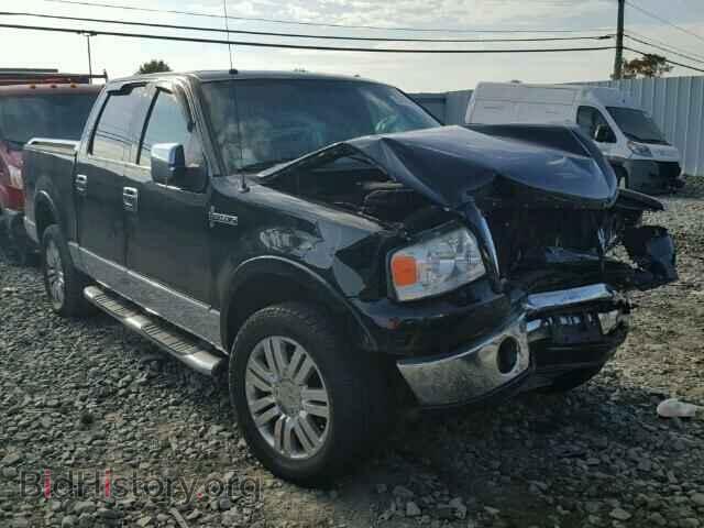 Photo 5LTPW18536FJ23359 - LINCOLN MARK LT 2006