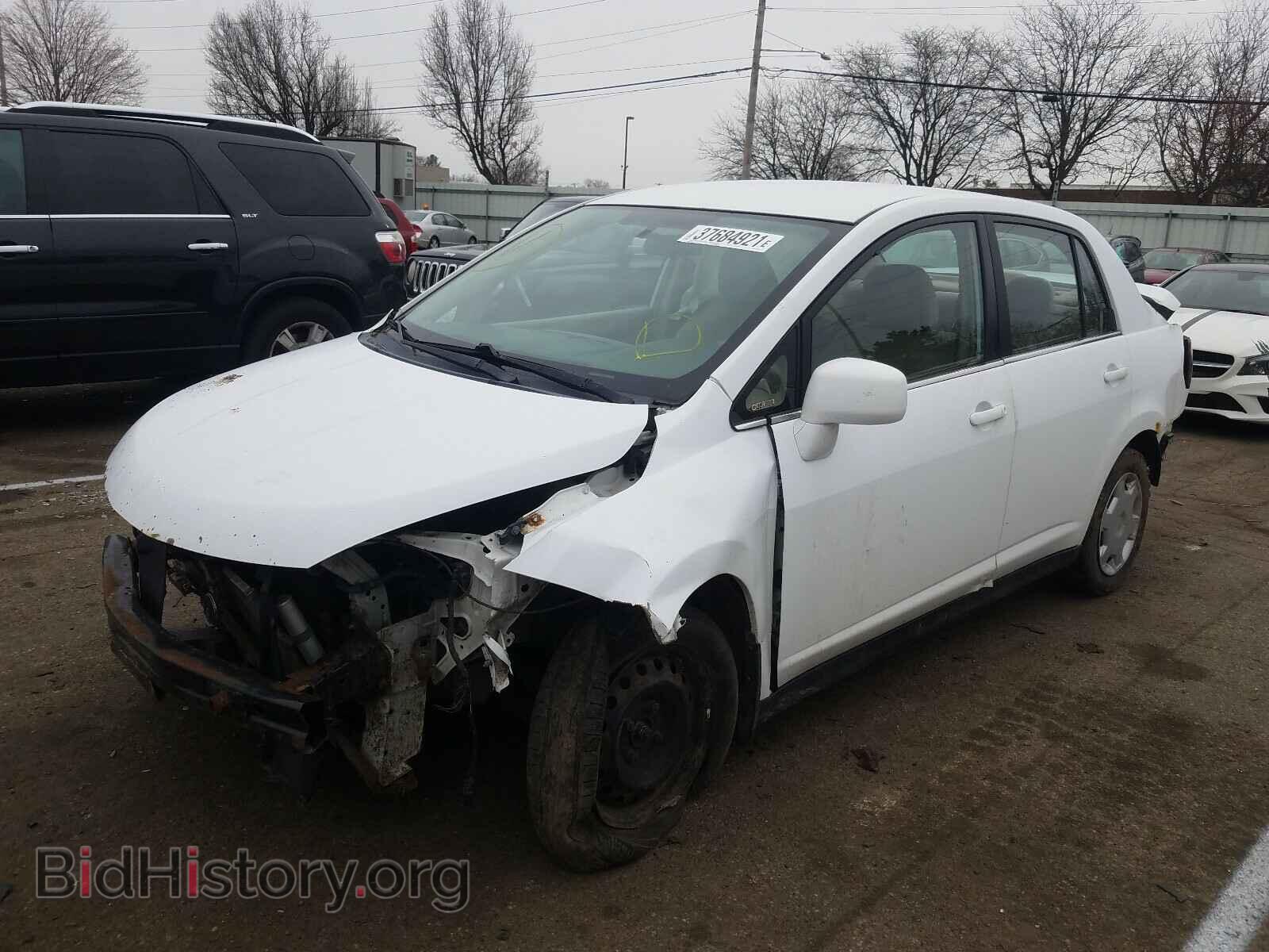 2008 NISSAN VERSA - VIN: 3N1BC11E68L441200 - Фото 2