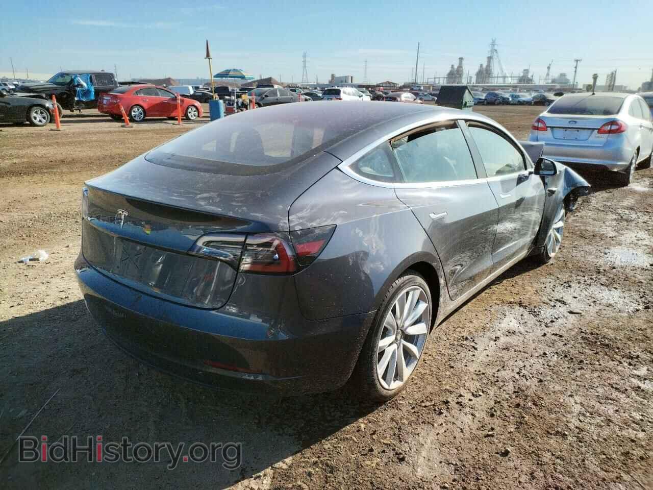 2018 TESLA MODEL 3 - VIN: 5YJ3E1EA3JF009445 - Photo 4