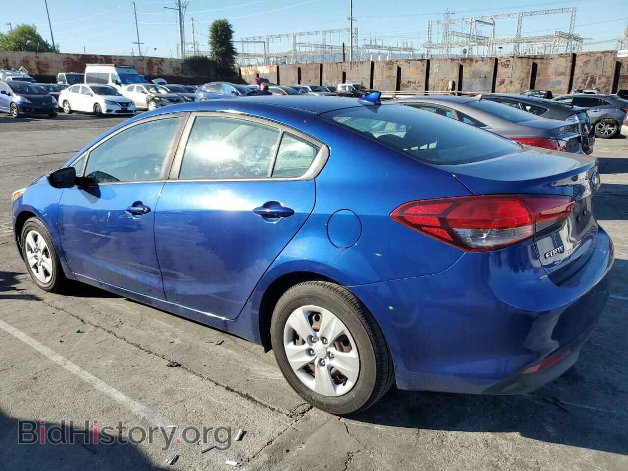 2017 KIA FORTE - VIN: 3KPFK4A75HE141060 - Фото 2