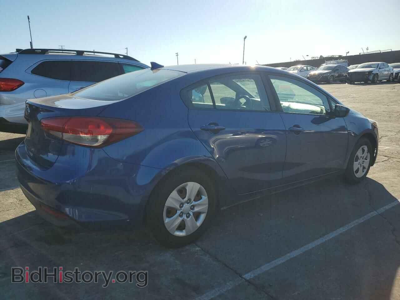 2017 KIA FORTE - VIN: 3KPFK4A75HE141060 - Фото 3