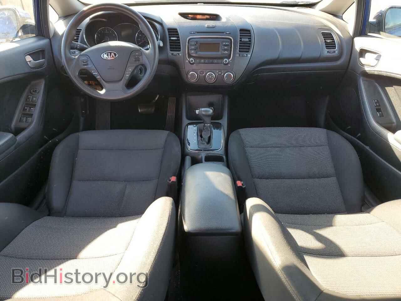 2017 KIA FORTE - VIN: 3KPFK4A75HE141060 - Фото 8