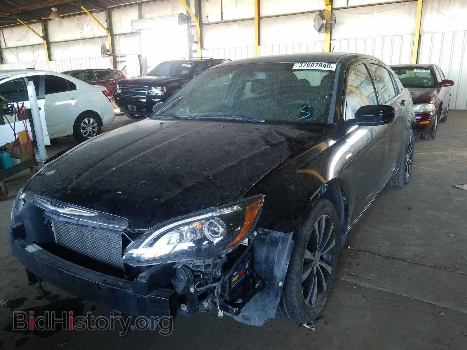 2013 CHRYSLER 200 - VIN: 1C3CCBBB7DN600624 - Фото 2