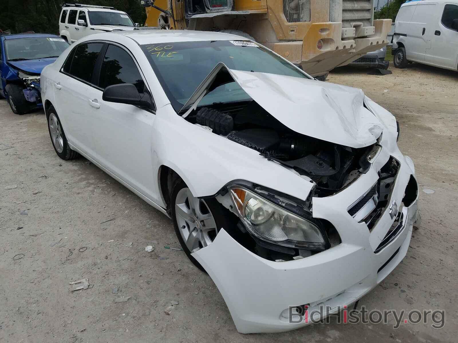 Photo 1G1ZA5E05AF170176 - CHEVROLET MALIBU 2010