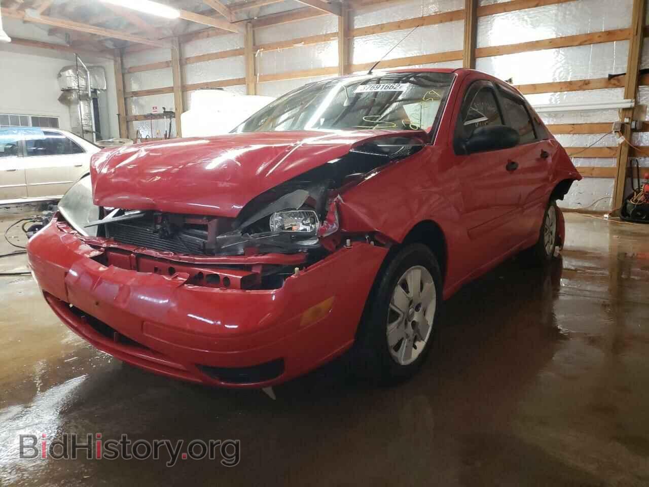 2007 FORD FOCUS - VIN: 1FAFP34N27W203059 - Фото 2
