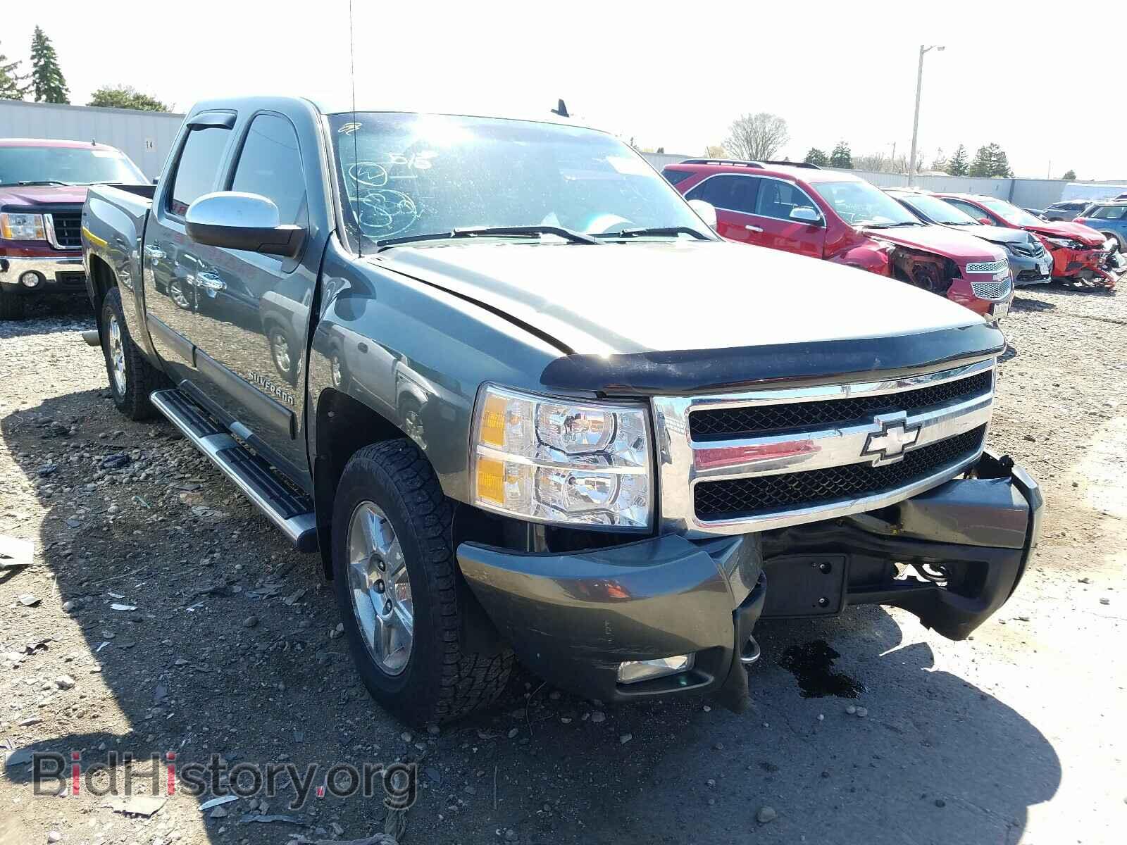 Фотография 3GCPKTE33BG200219 - CHEVROLET SILVERADO 2011