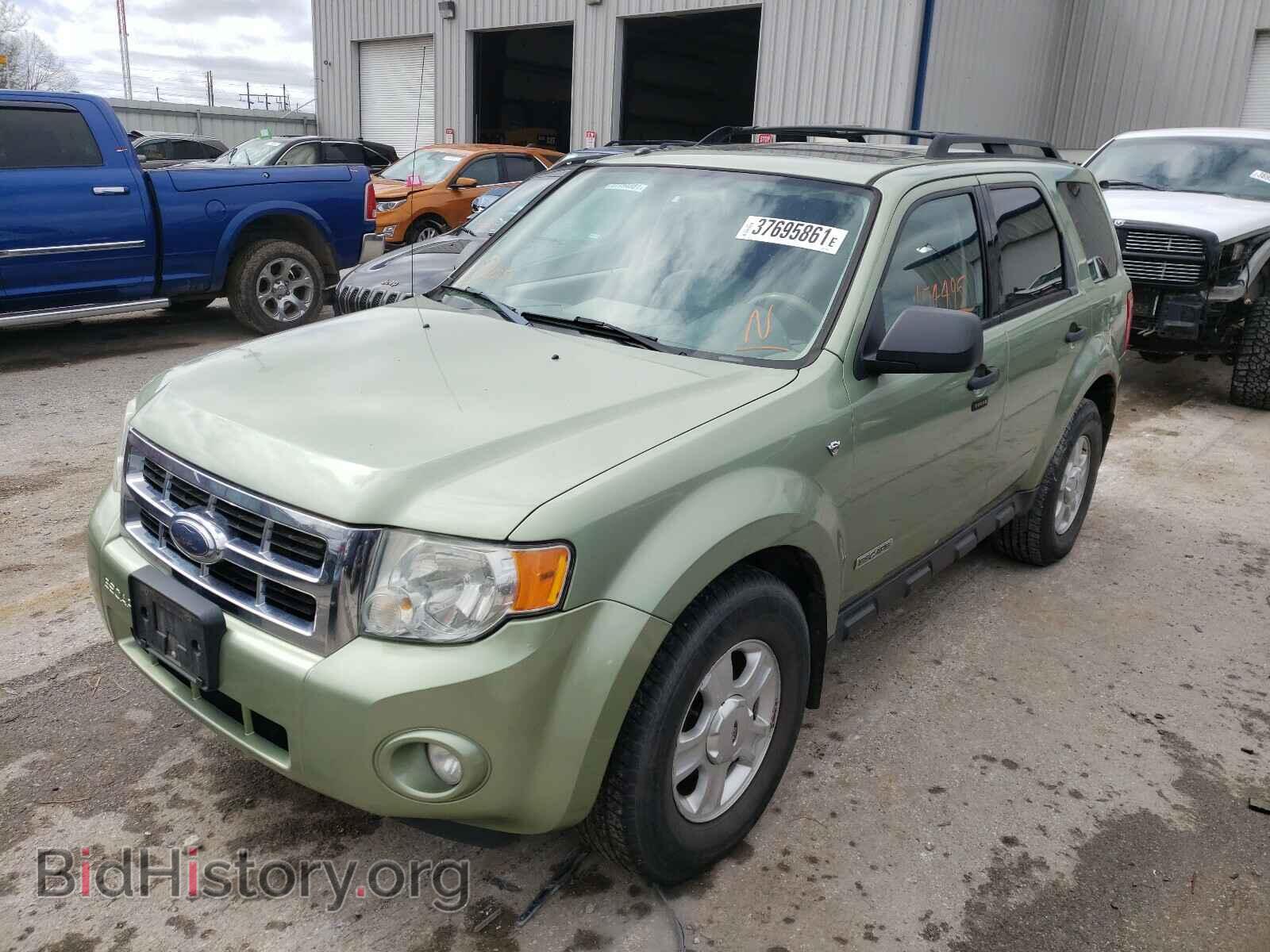 2008 FORD ESCAPE - VIN: 1FMCU93168KA66901 - Фото 2