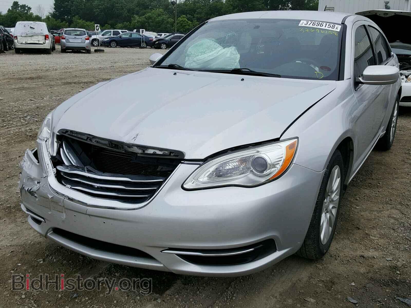 2012 CHRYSLER 200 - VIN: 1C3CCBAB2CN288695 - Photo 2