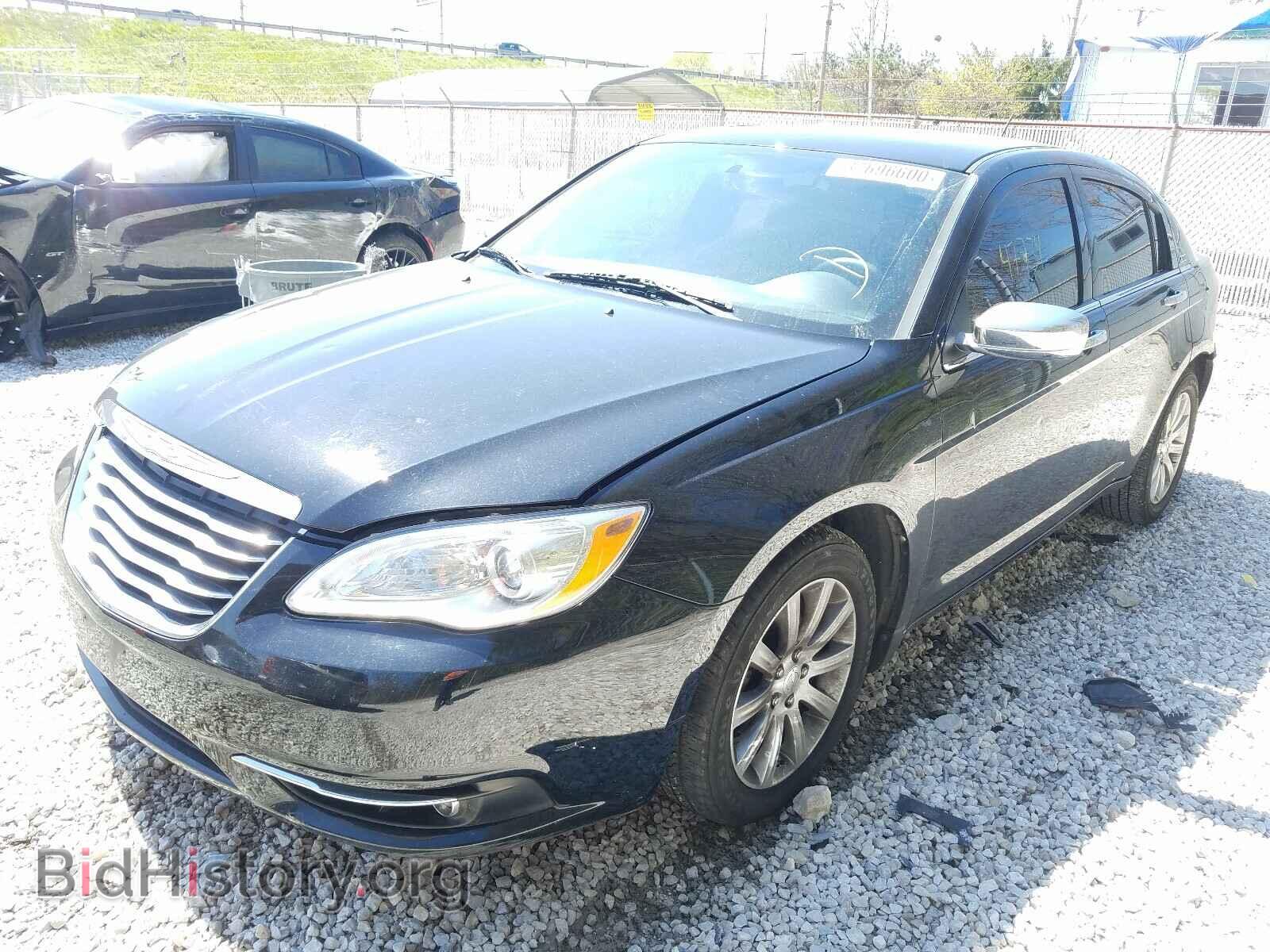 2013 CHRYSLER 200 - VIN: 1C3CCBCG2DN545669 - Photo 2