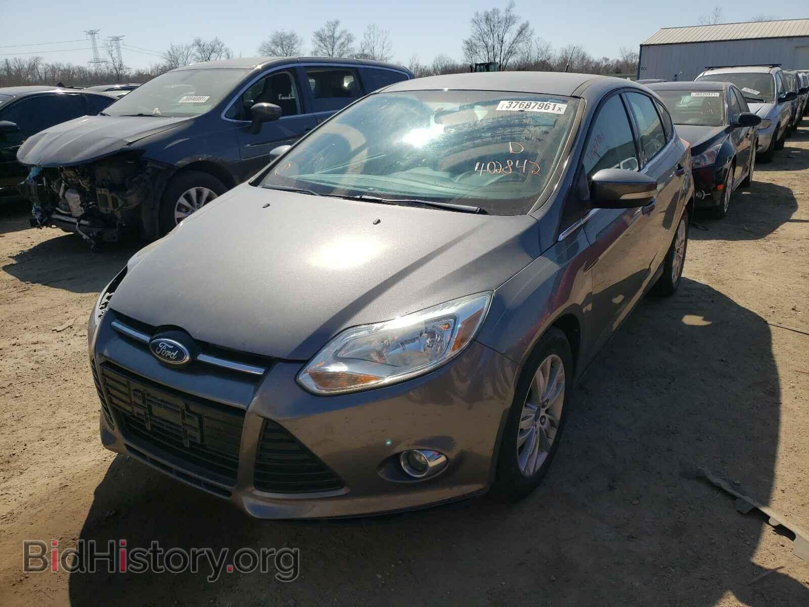 2012 FORD FOCUS - VIN: 1FAHP3M21CL402842 - Фото 2