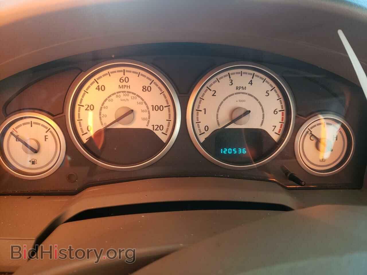 2008 CHRYSLER MINIVAN - VIN: 2A8HR44H08R605663 - Фото 9