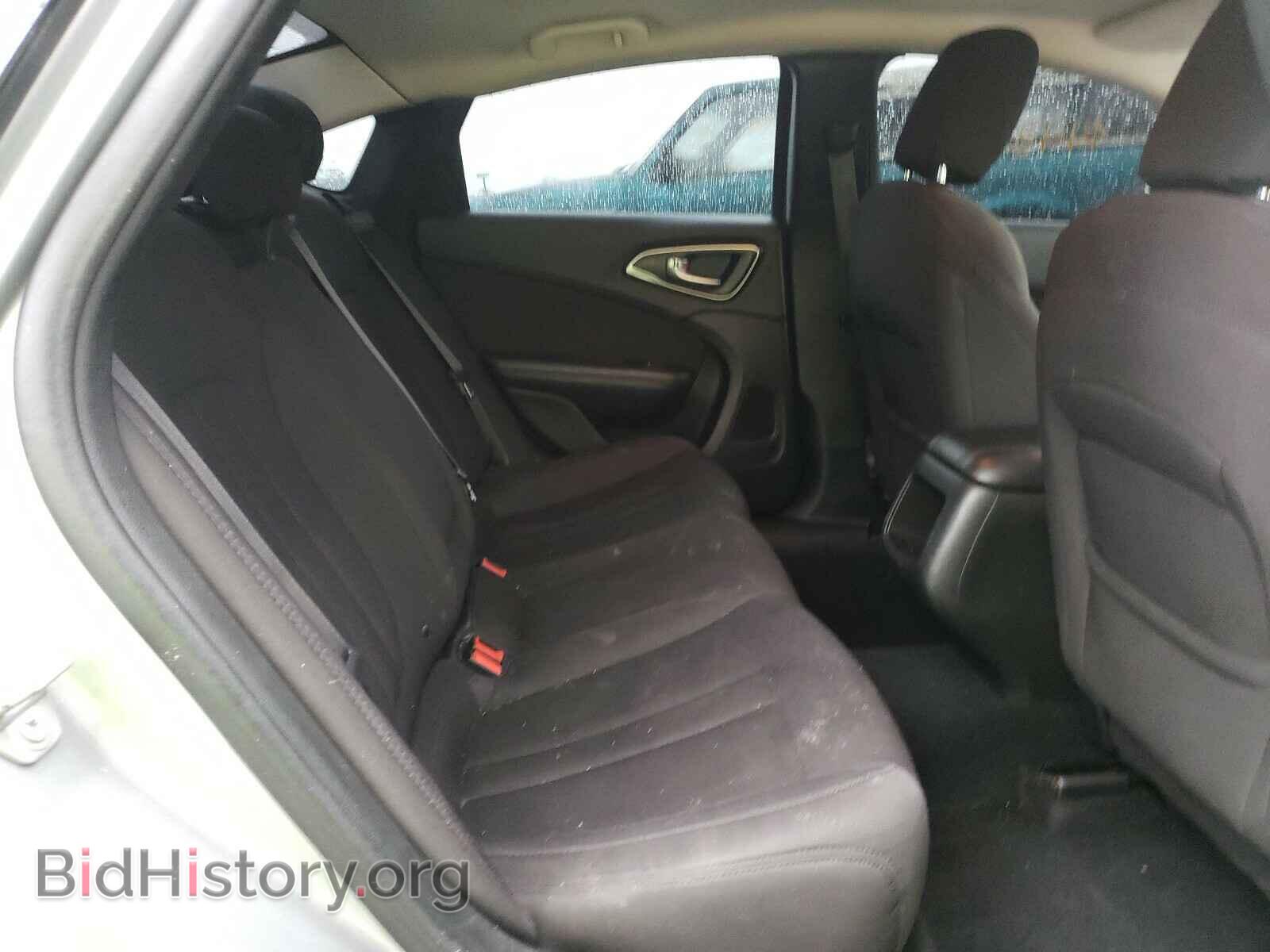 2015 CHRYSLER 200 - VIN: 1C3CCCAB1FN595561 - Photo 6