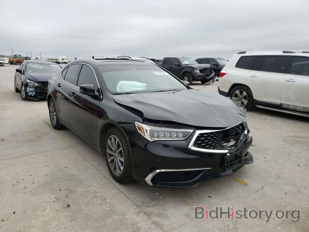 Фотография 19UUB1F38JA001056 - ACURA TLX 2018