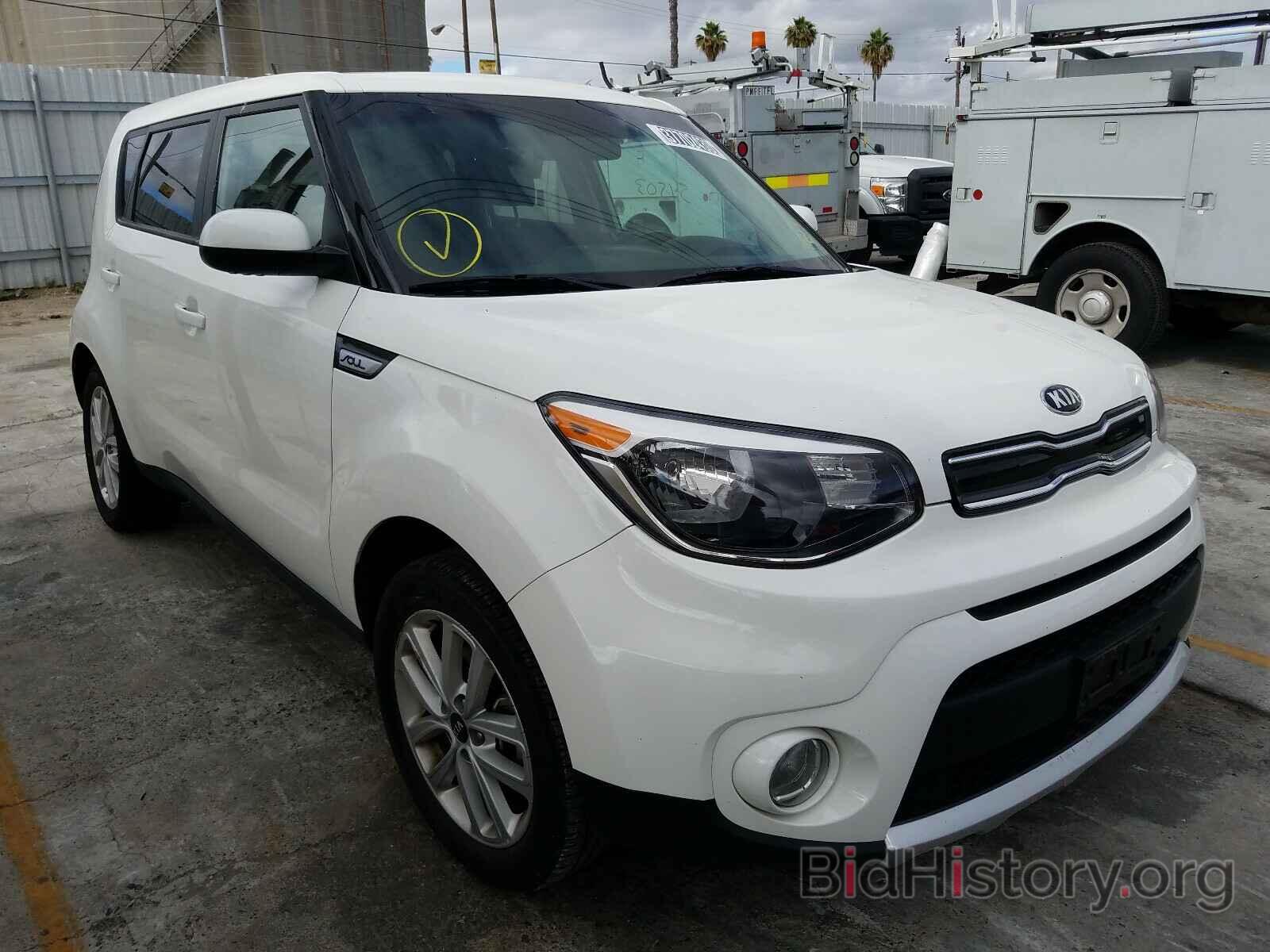 Photo KNDJP3A54J7599277 - KIA SOUL 2018