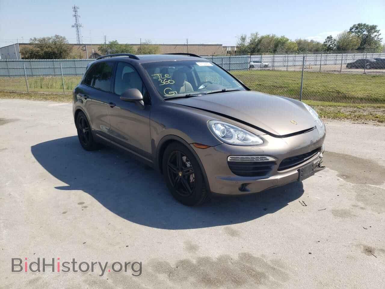 Photo WP1AB2A2XBLA55257 - PORSCHE CAYENNE 2011