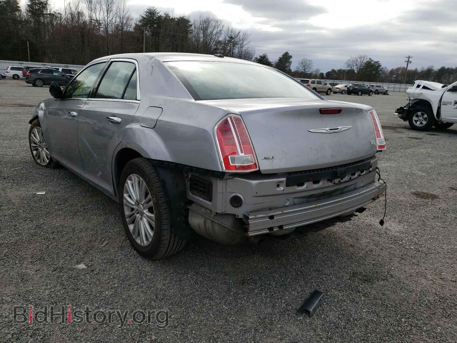 2013 CHRYSLER 300 - VIN: 2C3CCAKGXDH633972 - Фото 3