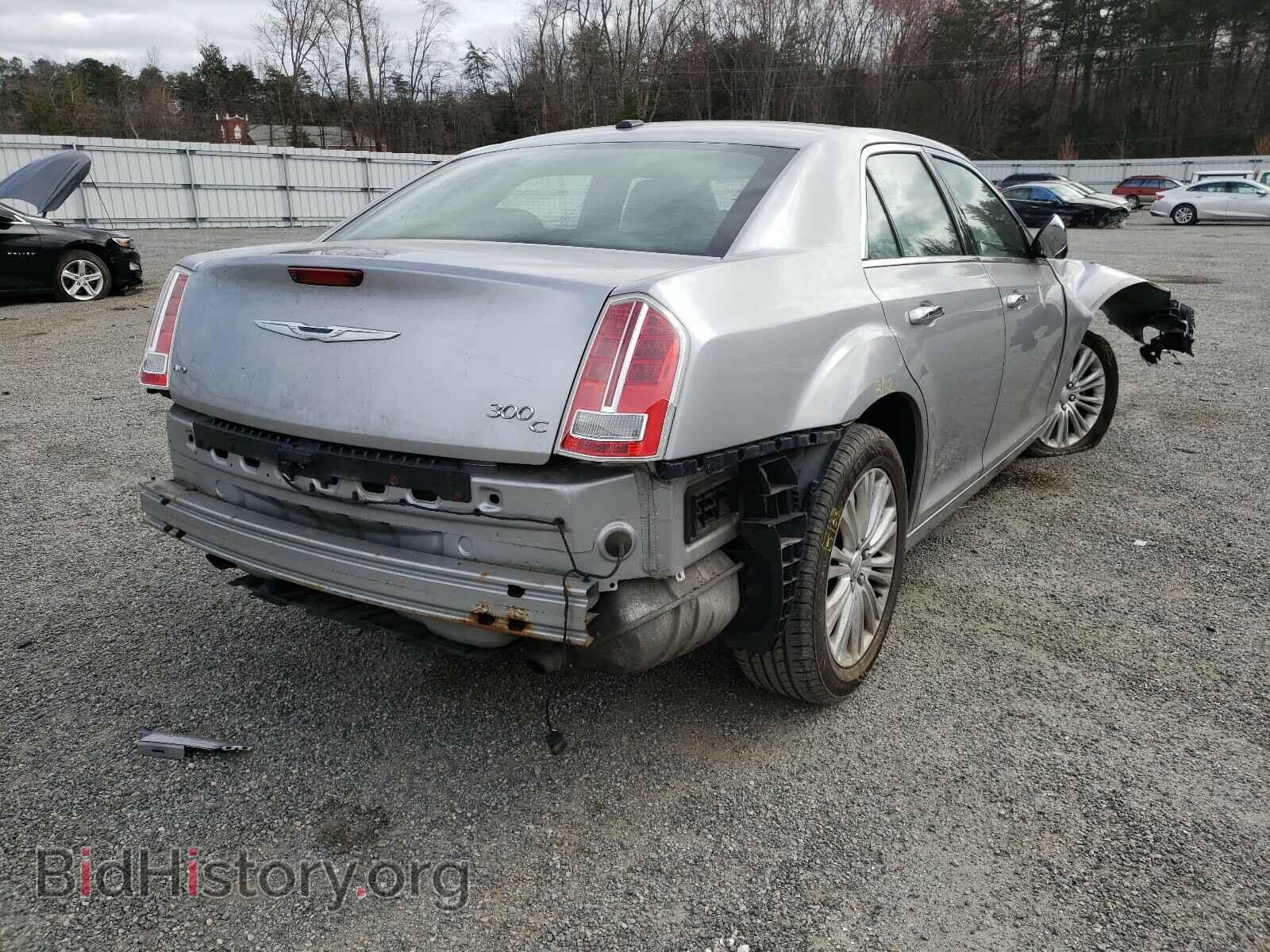 2013 CHRYSLER 300 - VIN: 2C3CCAKGXDH633972 - Фото 4