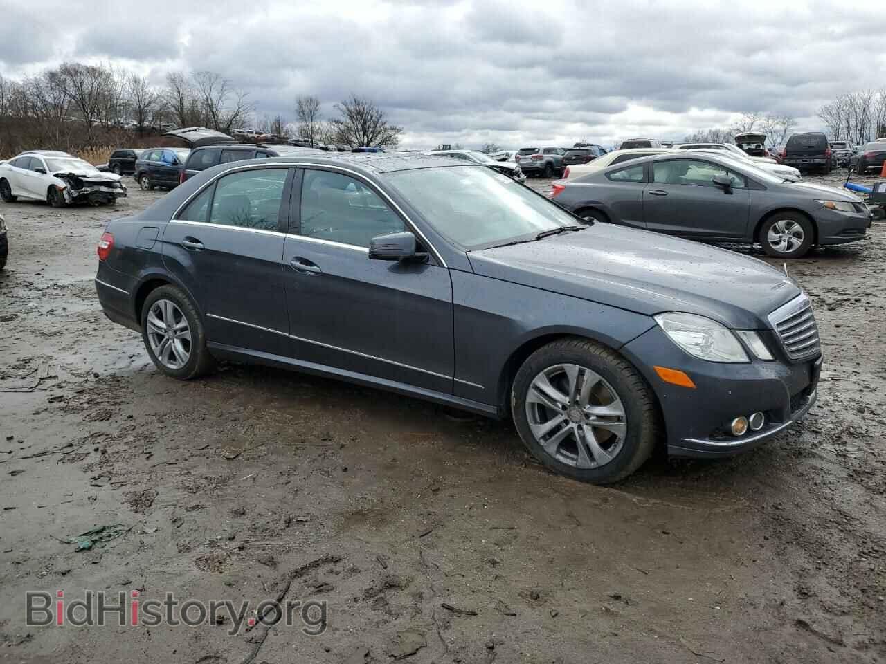 2011 MERCEDES-BENZ E-CLASS - VIN: WDDHF8HB5BA407420 - Фото 4