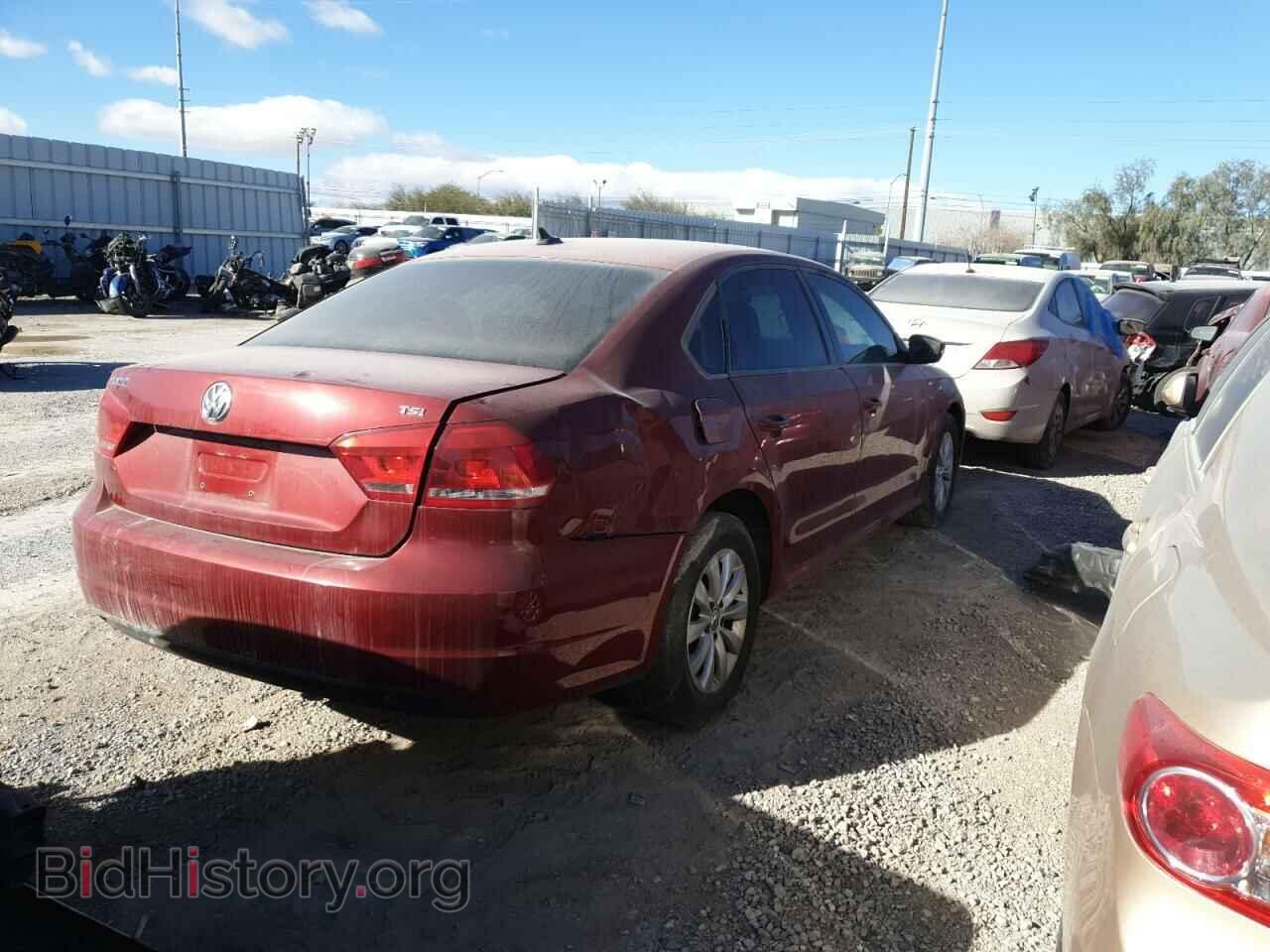 2015 VOLKSWAGEN PASSAT - VIN: 1VWAT7A30FC065111 - Фото 3