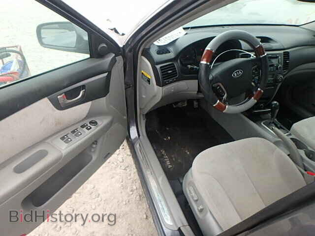 2007 KIA OPTIMA - VIN: KNAGE124X75123787 - Фото 9
