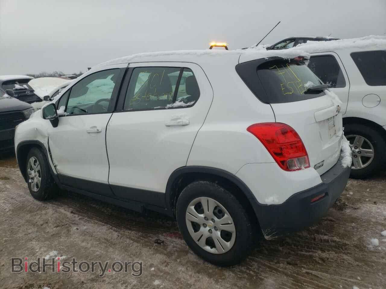 2015 CHEVROLET TRAX - VIN: 3GNCJKSBXFL212475 - Фото 2
