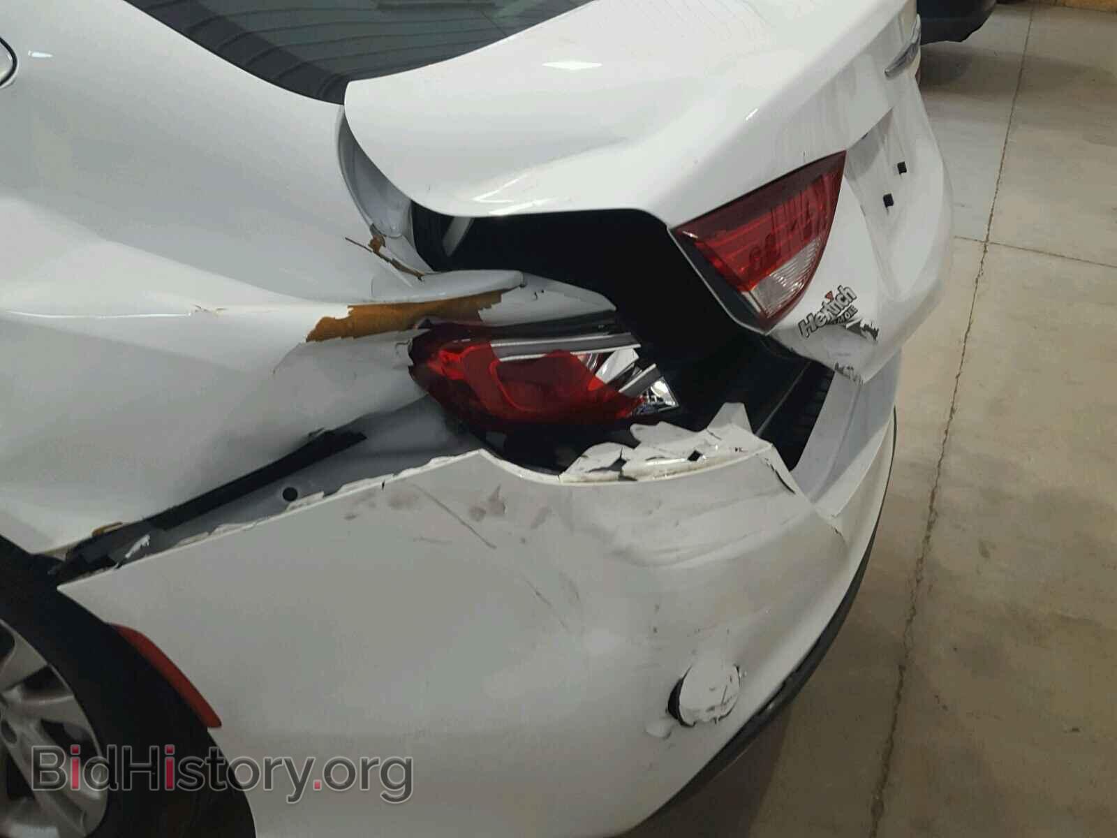 2017 CHRYSLER 200 - VIN: 1C3CCCAB0HN504024 - Фото 9