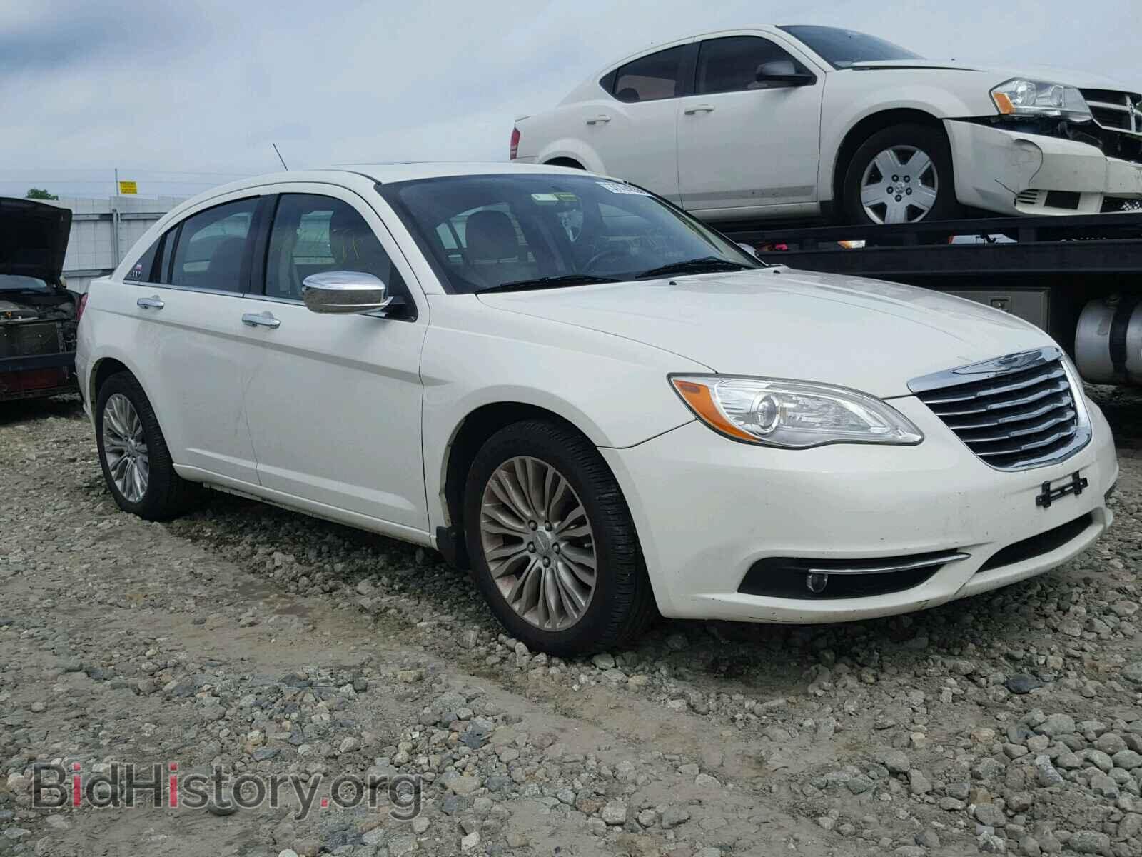 Photo 1C3BC2FG3BN519845 - CHRYSLER 200 2011
