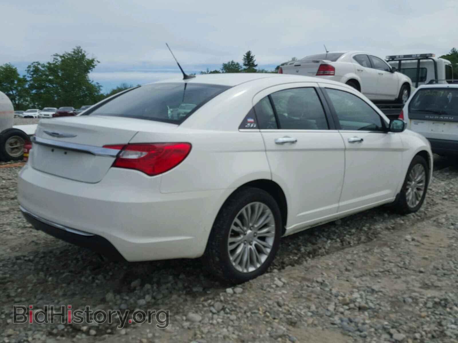 2011 CHRYSLER 200 - VIN: 1C3BC2FG3BN519845 - Фото 4