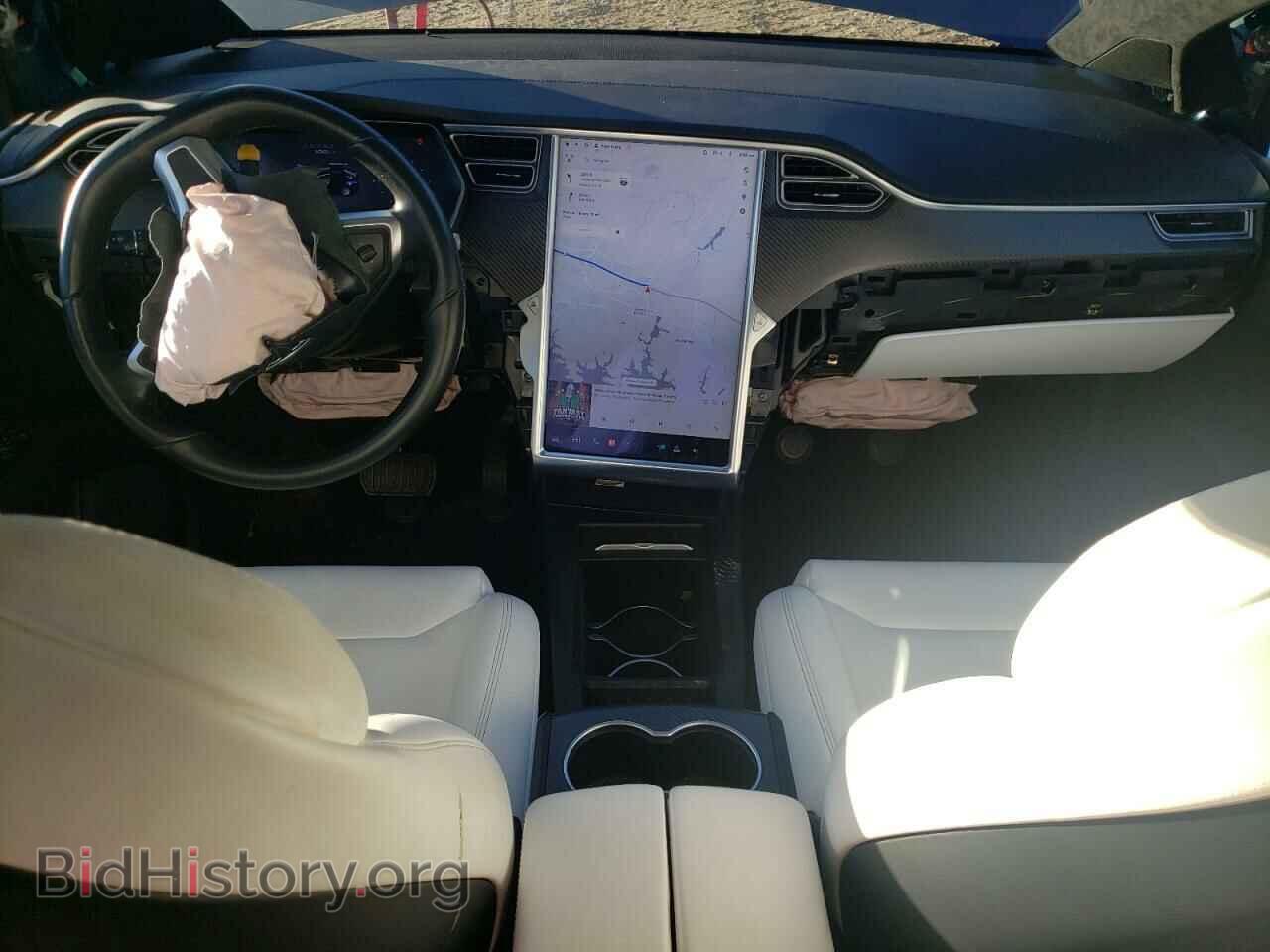 2017 TESLA MODEL X - VIN: 5YJXCBE22HF067787 - Photo 8