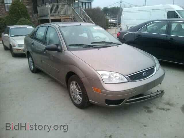 Photo 1FAFP34N55W213792 - FORD FOCUS 2005