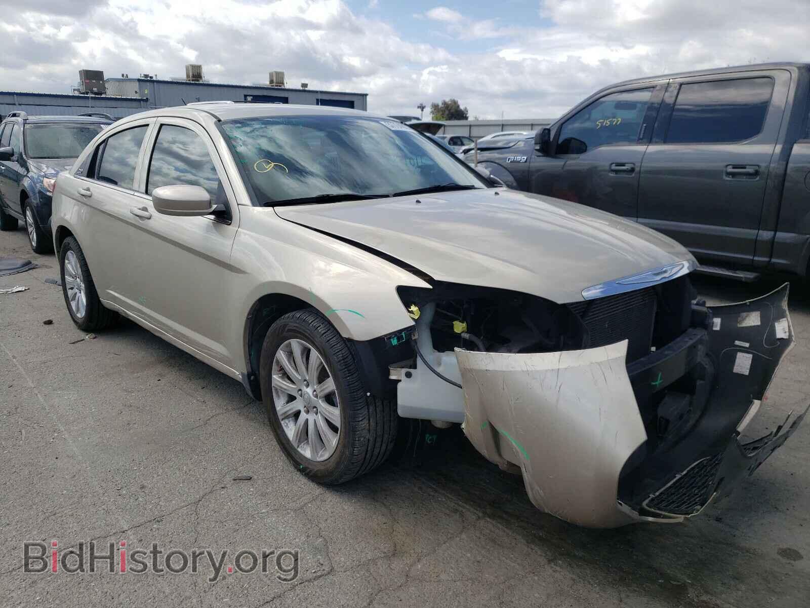 Фотография 1C3CCBBB5DN765720 - CHRYSLER 200 2013