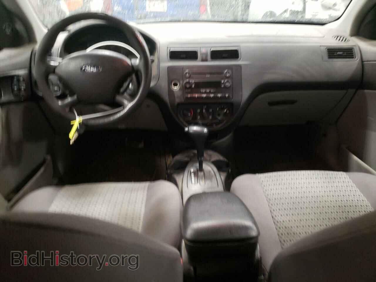 2006 FORD FOCUS - VIN: 1FAFP34N66W176771 - Фото 8