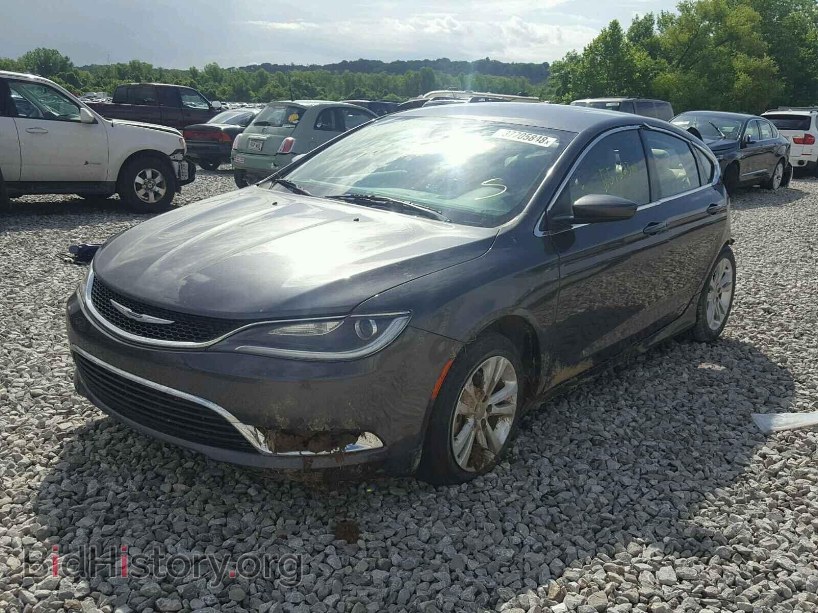 2015 CHRYSLER 200 - VIN: 1C3CCCAB6FN580540 - Photo 2