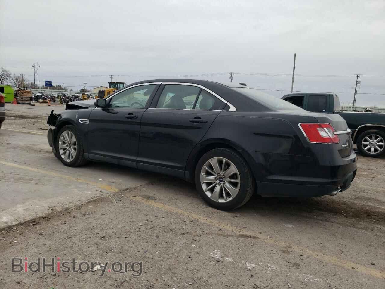 2011 FORD TAURUS - VIN: 1FAHP2FW6BG110976 - Photo 2