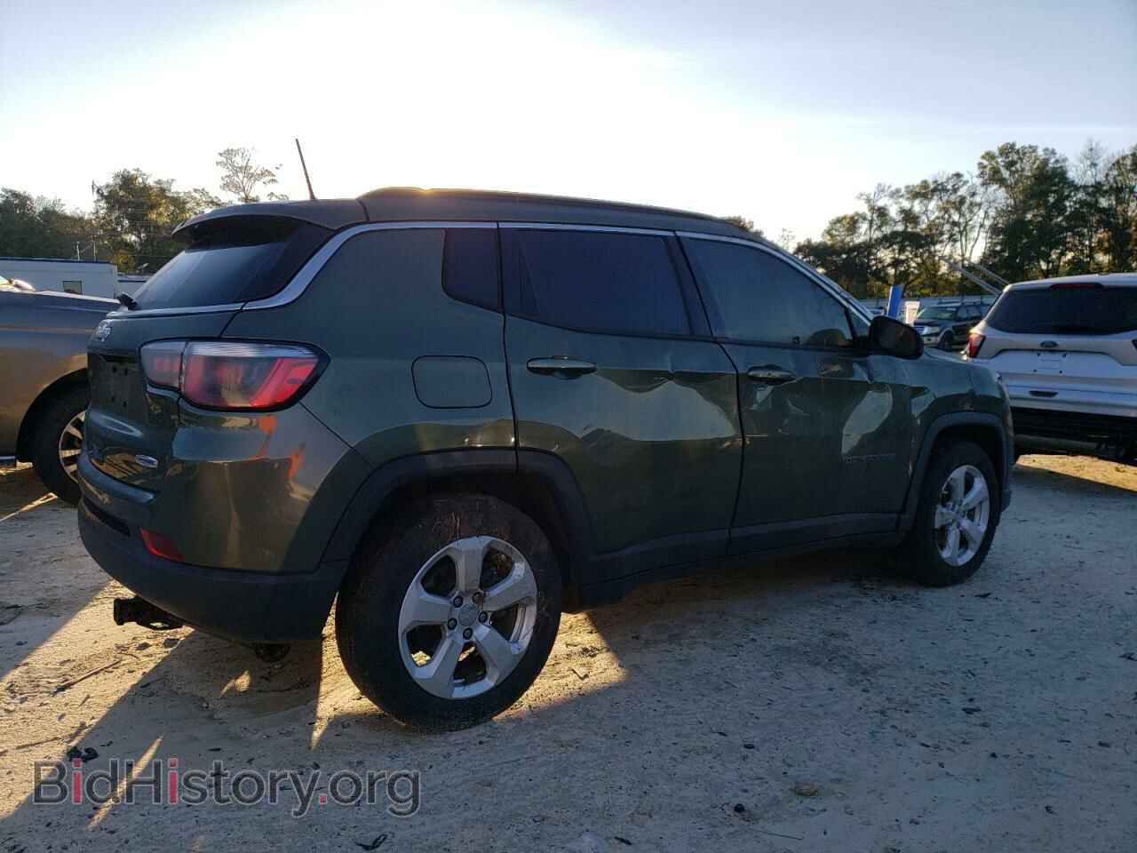 2019 JEEP COMPASS - VIN: 3C4NJCBB0KT649628 - Фото 3