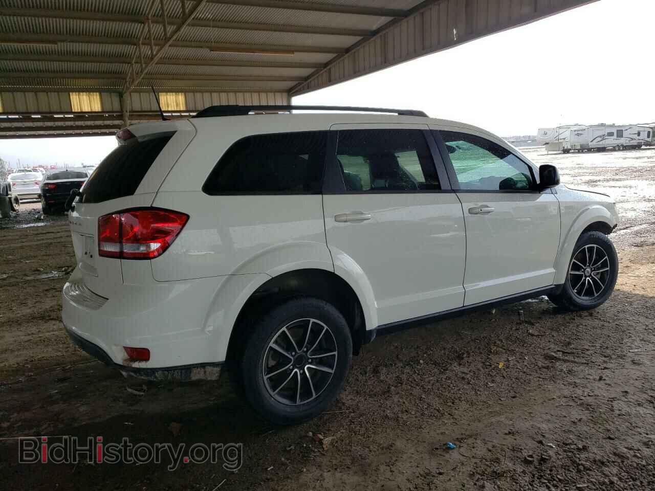 2018 DODGE JOURNEY - VIN: 3C4PDCBG4JT510919 - Фото 3
