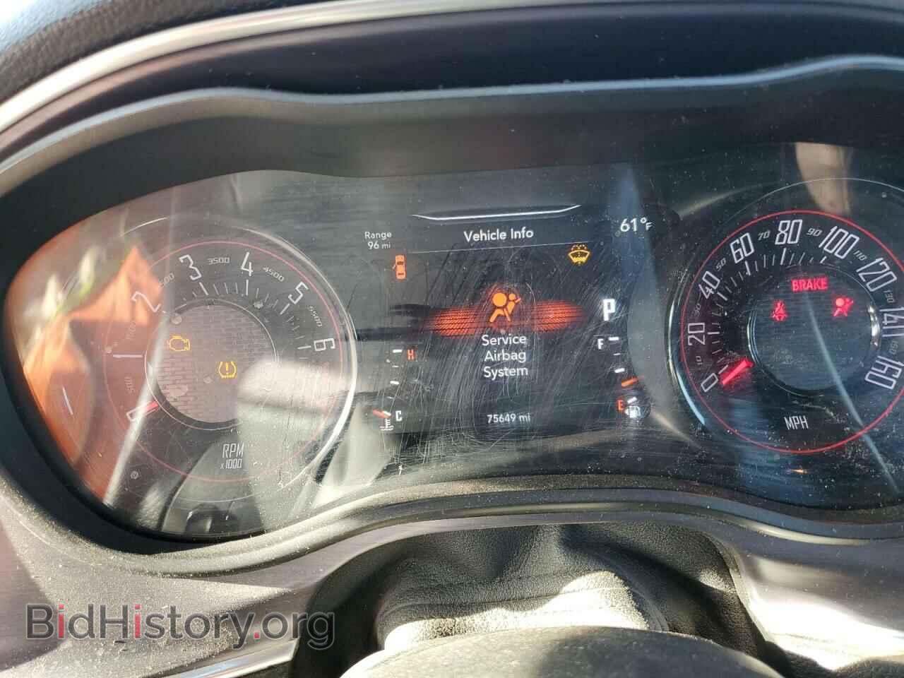2018 DODGE CHALLENGER - VIN: 2C3CDZAG0JH271739 - Фото 9