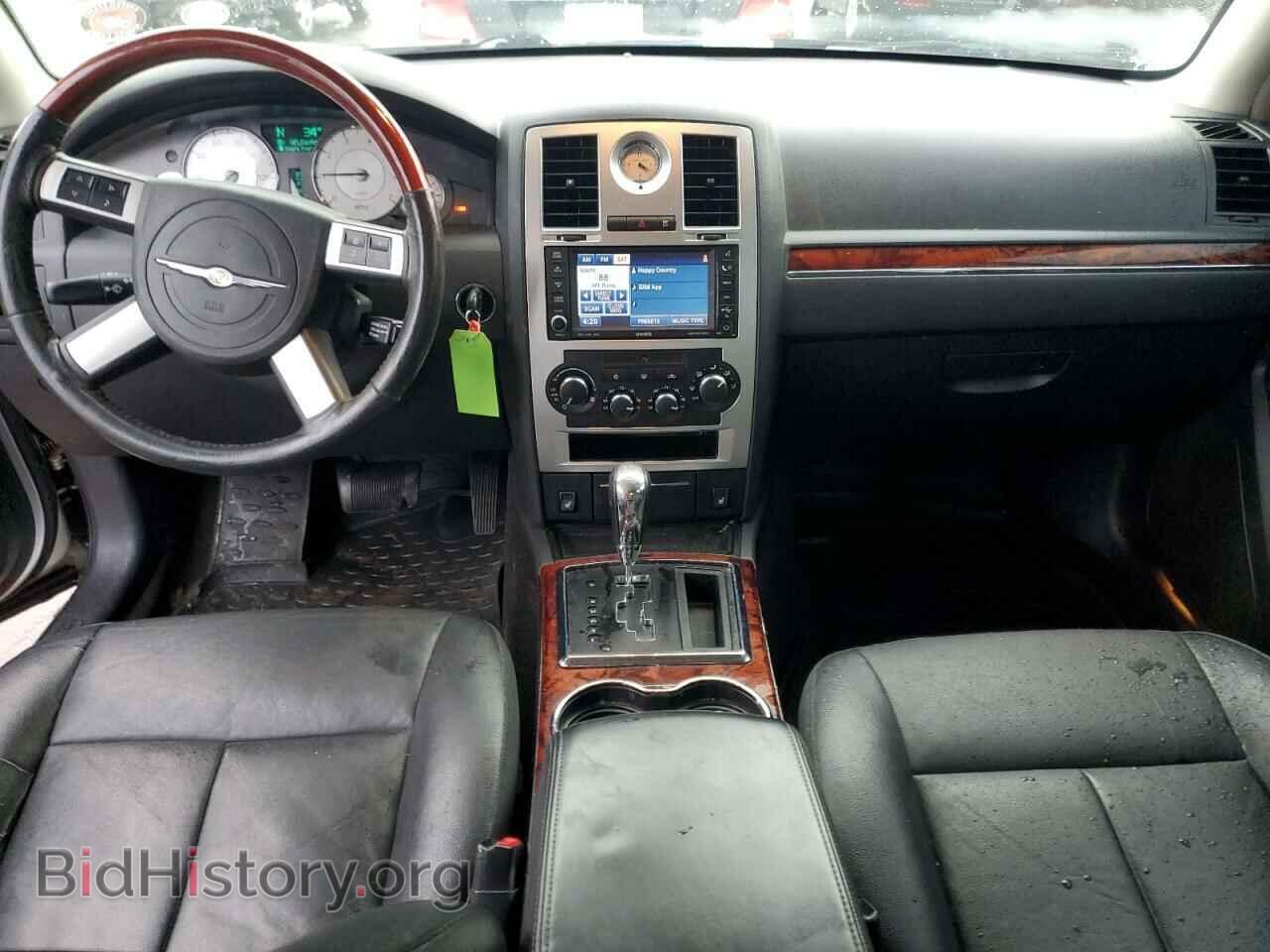 2009 CHRYSLER 300 - VIN: 2C3KA33V89H576432 - Фото 8