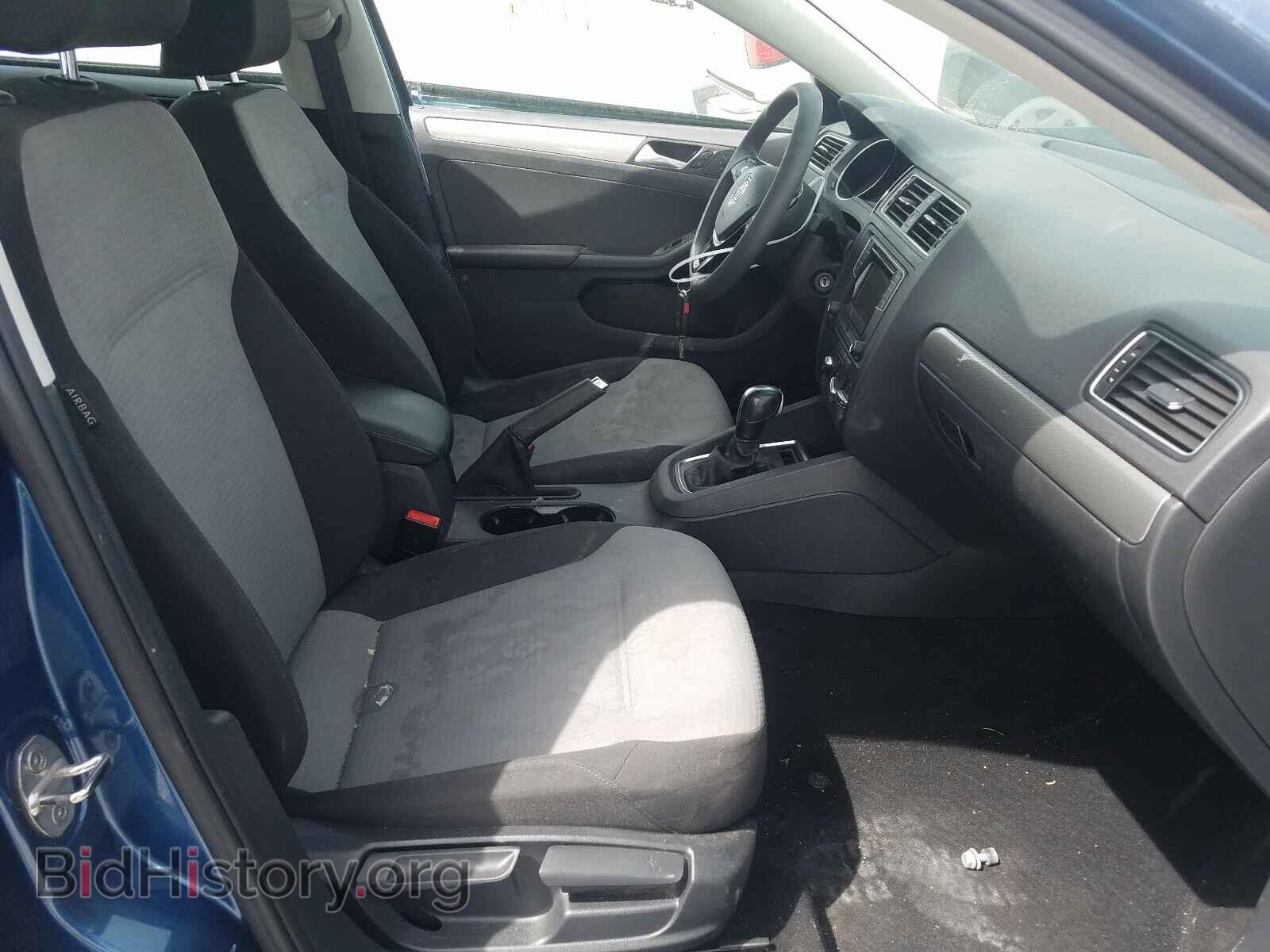 2017 VOLKSWAGEN JETTA - VIN: 3VW2B7AJ2HM257296 - Photo 5