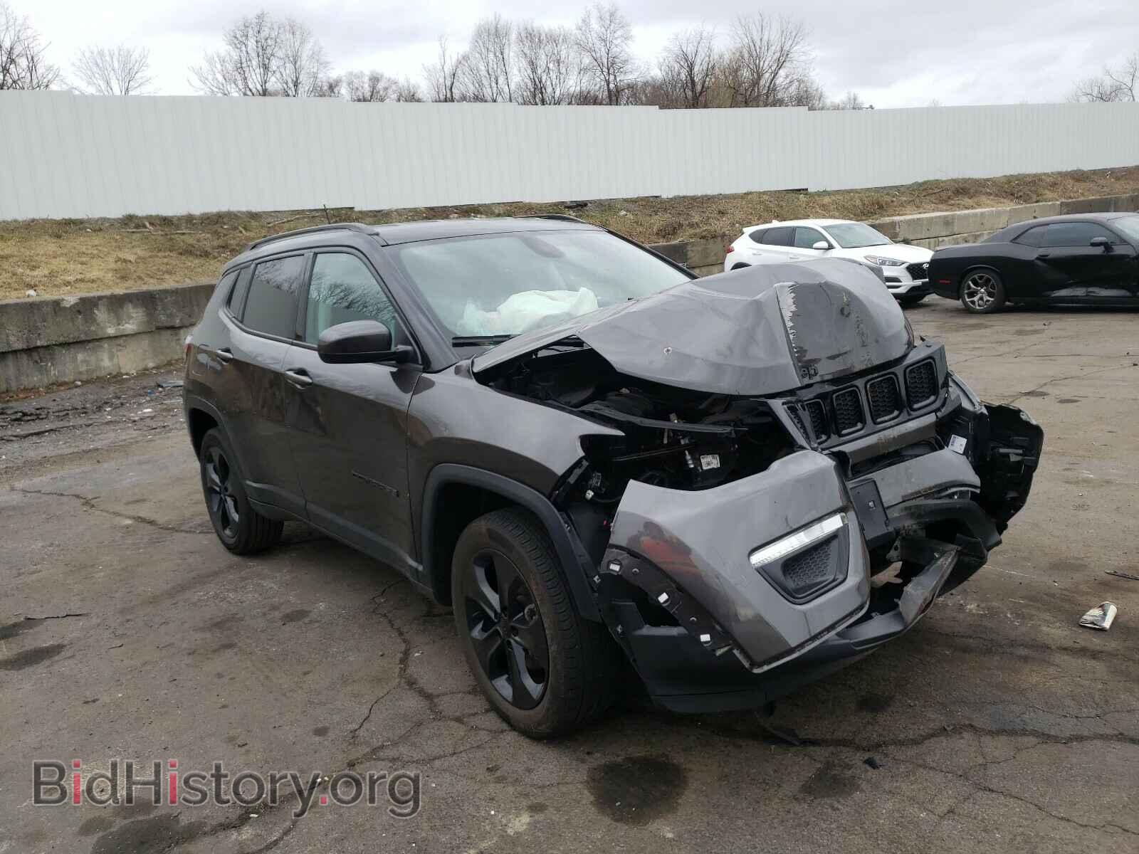 Фотография 3C4NJDBB3JT397751 - JEEP COMPASS 2018