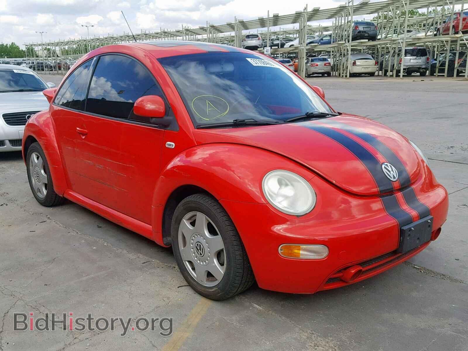 Photo 3VWCA21C2YM415387 - VOLKSWAGEN BEETLE 2000
